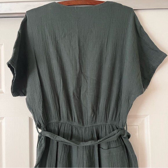West of Melrose Cotton Jumpsuit Button Top - Picture 5 of 6
